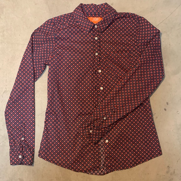 Button up - Picture 1 of 3